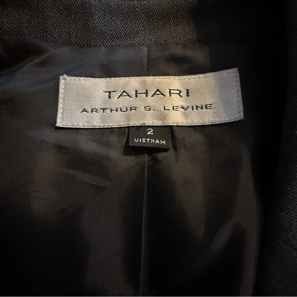 Tahari Arthur S. Levine Gray Blazer Jacket – Classic Tailored Workwear Women’s 2 - Picture 8 of 14
